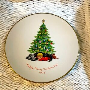 Vintage Moppets Gorham Happy Merry Christmas Tree 1976 Decorative Plate